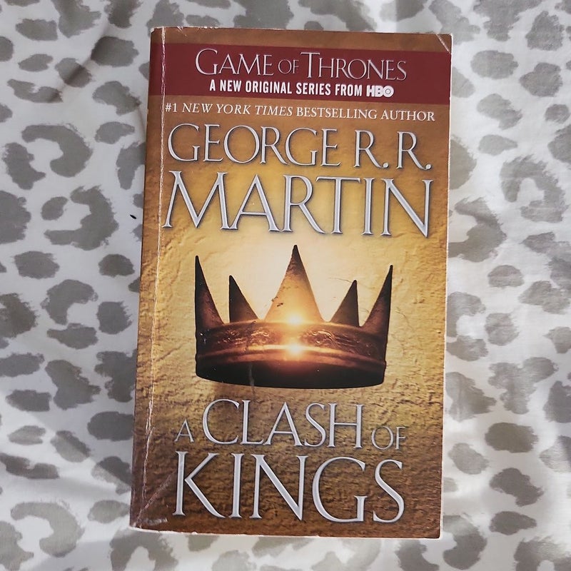 A Clash of Kings by George R. R. Martin, Paperback