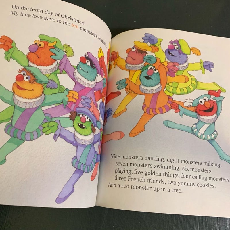 Elmo’s The Twelve Days of Christmas Little Golden Book