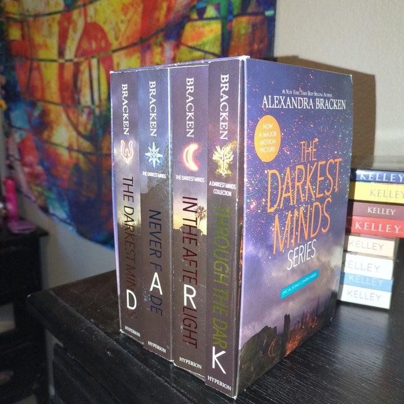 The Darkest Minds Series Boxed Set [4-Book Paperback Boxed Set] (the Darkest Minds)