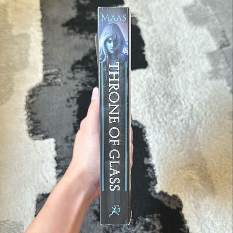 Throne of Glass