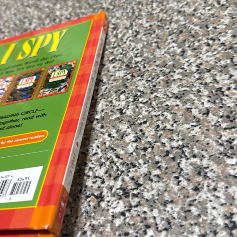 I Spy (Scholastic Reader, Level 1) First Edition