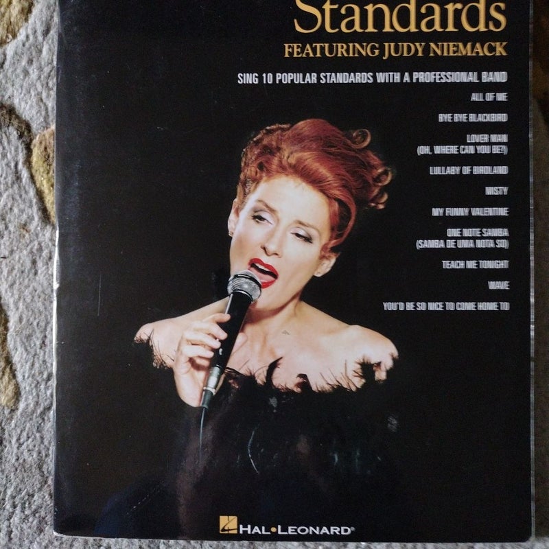 Jazz Vocal Standards: Pro Vocal Women's Edition Volume 18 Featuring Judy Niemack (Bk/Online Audio)