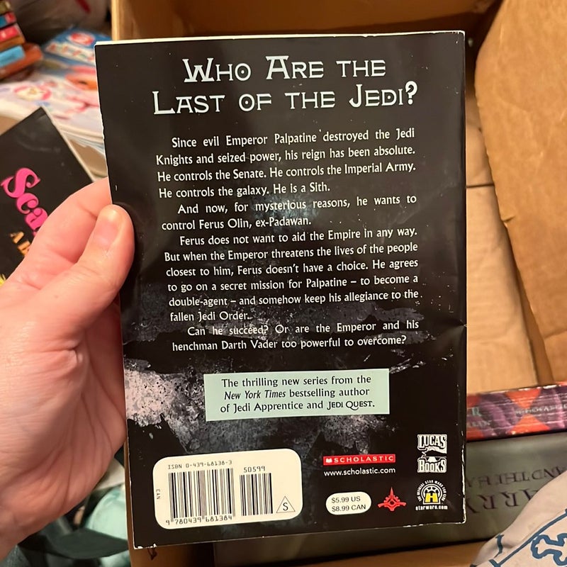 Star Wars: The Last Jedi: A Tangled Web