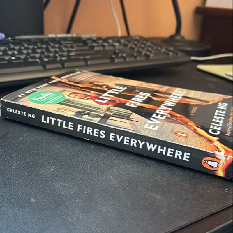 Little Fires Everywhere (Movie Tie-In)