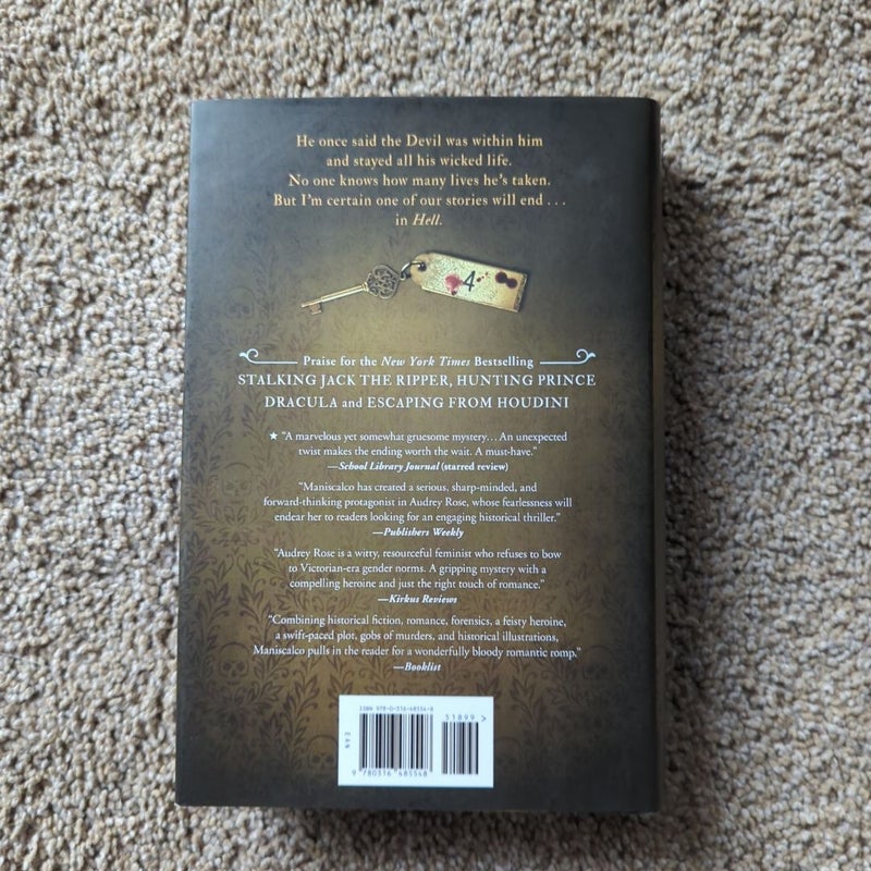 Capturing the Devil (Stalking Jack the Ripper #4)