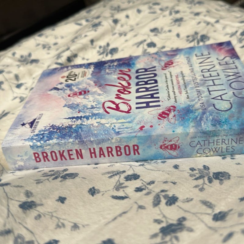 Broken Harbor (Standard Edition)