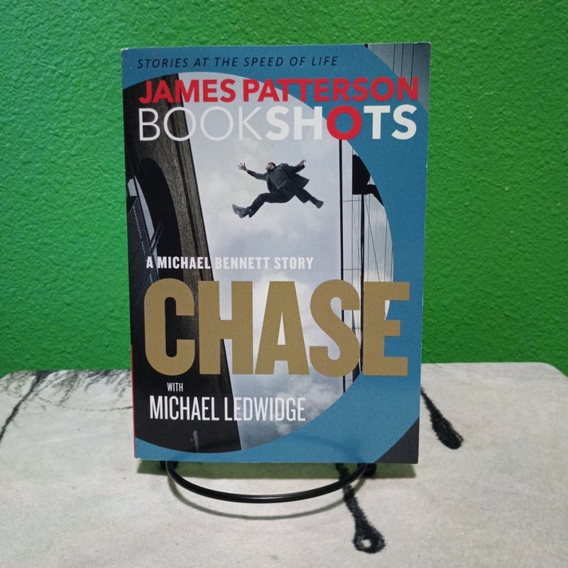 Chase: a BookShot