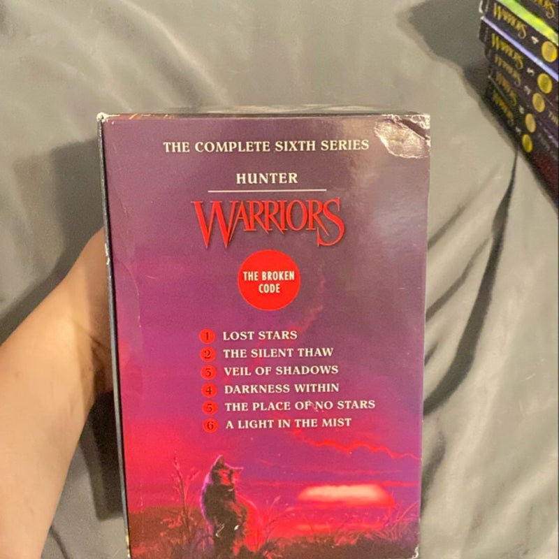 Warriors: the Broken Code Box Set: Volumes 1 To 6