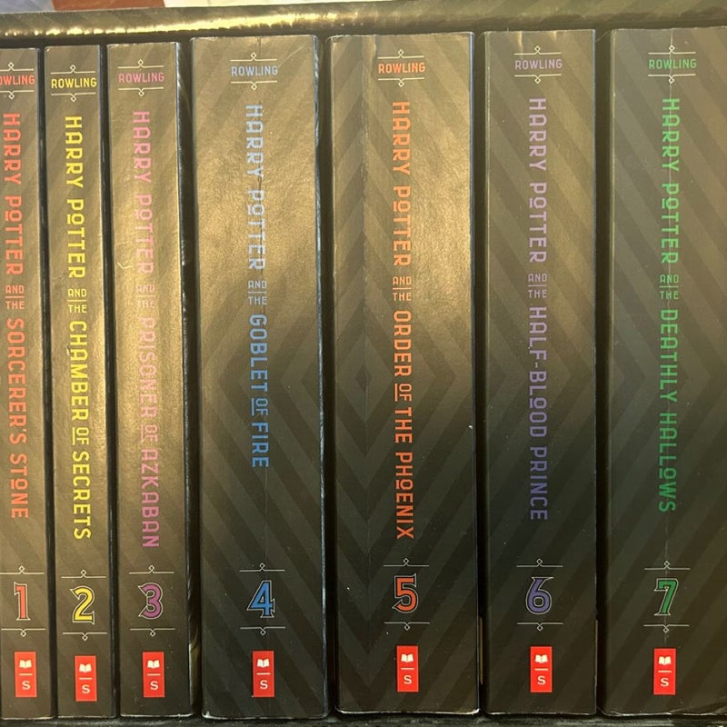 Harry Potter Books 1-7 Special Edition Boxed Set