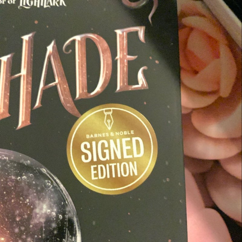 *Signed* B&N Exclusive Skyshade 