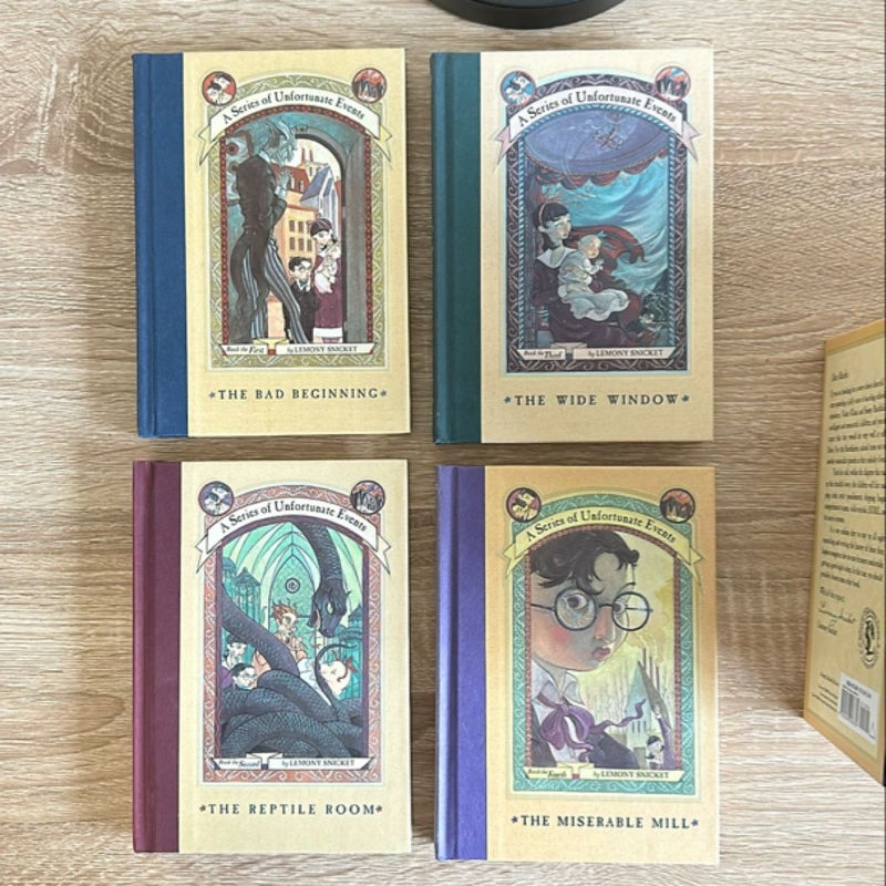 A Series of Unfortunate Events Box: the Complete Wreck (Books 1-13)