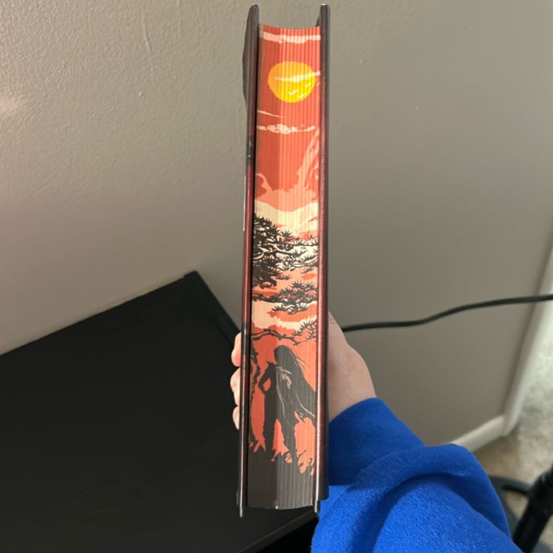 Five Broken Blades (Deluxe Limited Edition)