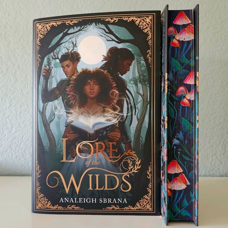 Lore of the Wilds SIGNED by Analeigh Sbrana Fairyloot Edition NEW Romantasy