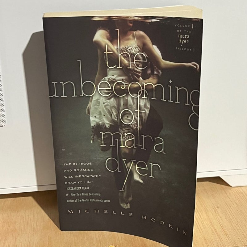 The Unbecoming of Mara Dyer