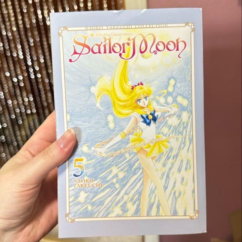 Sailor Moon 5 (Naoko Takeuchi Collection)