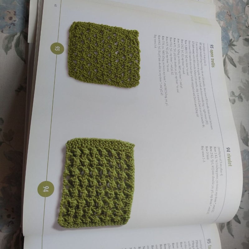 Vogue Knitting Stitchionary - Knit and Purl