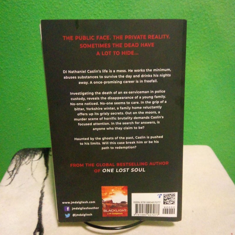 Divided House by J. M. Dalgliesh, Paperback Pangobooks