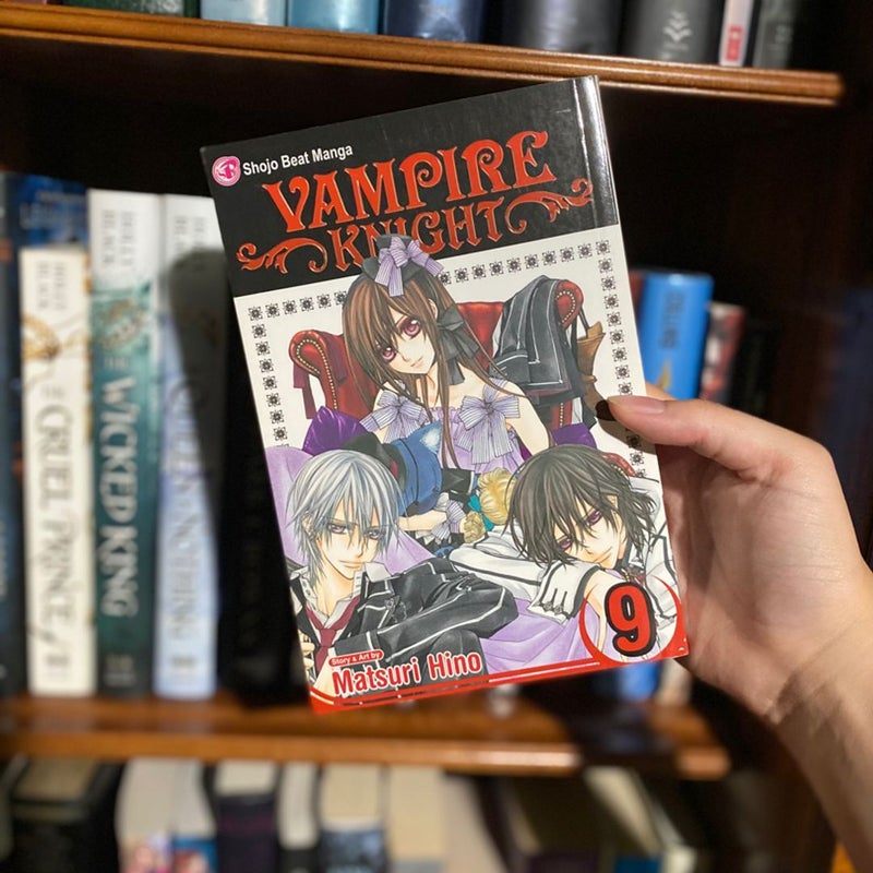 Vampire Knight, Vol. 9