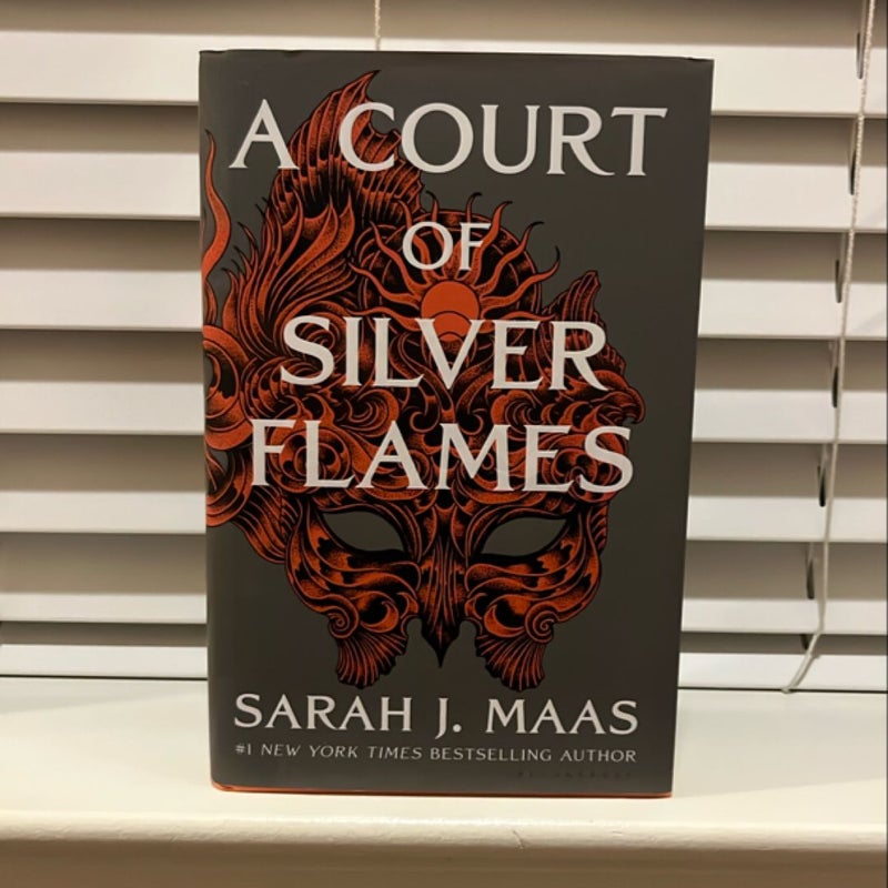 A Court of Silver Flames