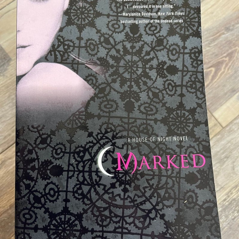 House of Night Series - 1st 6 Books of the Series