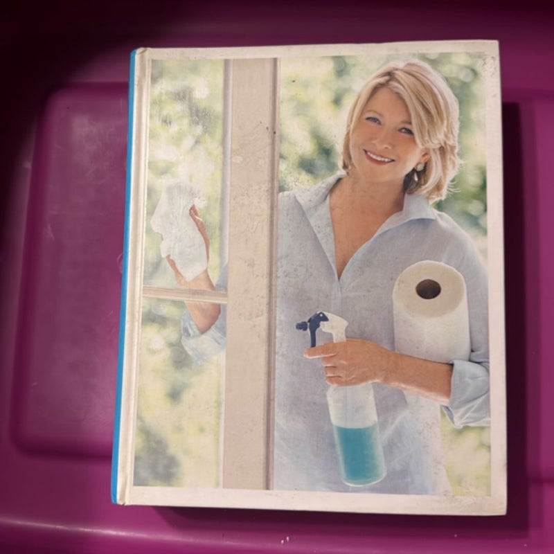 Martha Stewart's Homekeeping Handbook