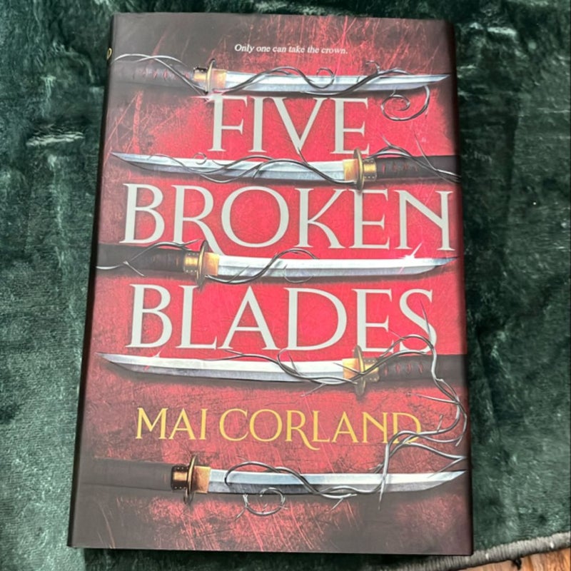 Five Broken Blades (Deluxe Limited Edition)