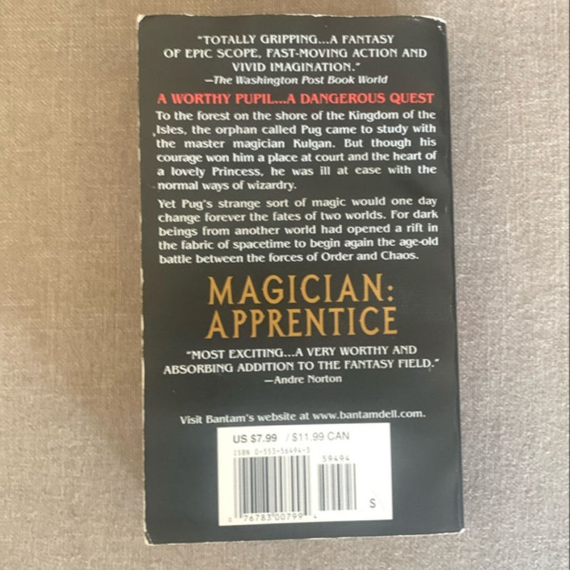 MAGICIAN: APPRENTICE- Mass Market Paperback