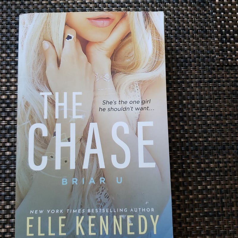 The chase by elle kennedy paperback pangobooks