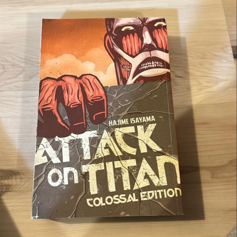 Attack on Titan: Colossal Edition 1