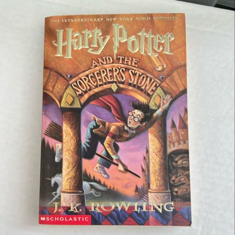 Harry Potter and the sorcerer’s Stone Harry Potter and the sorcerer’s Stone