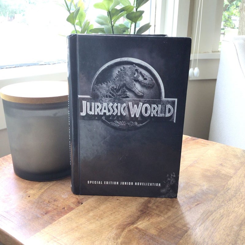 Jurassic World Special Edition Junior Novelization (Jurassic World)