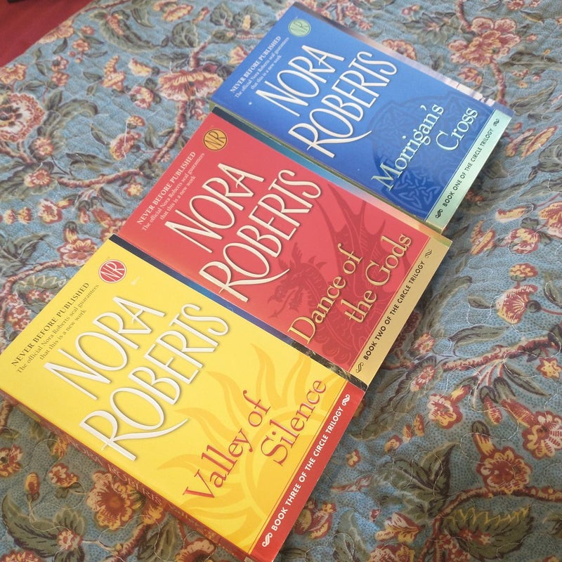 The Circle Trilogy, Set of 3 (Bundle)