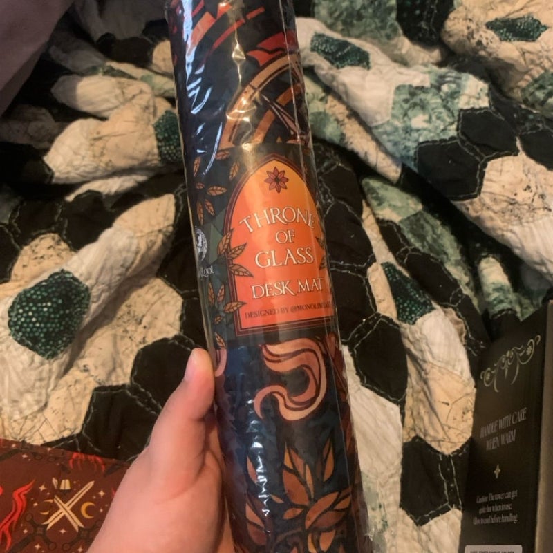 Throne of glass fairyloot desk mat