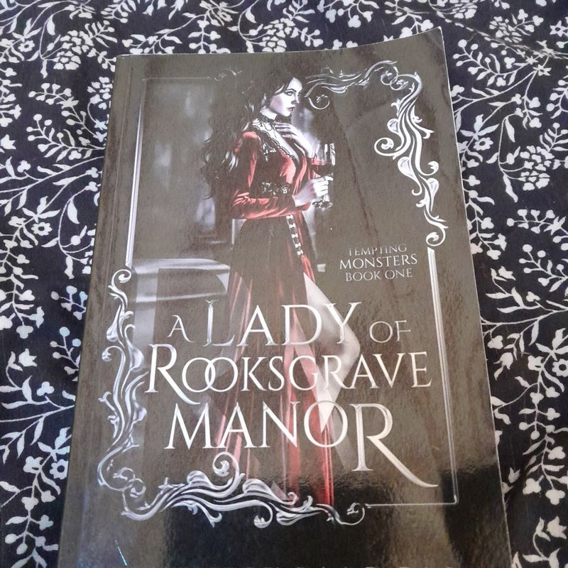 A Lady of Rooksgrave Manor *Crease on cover*