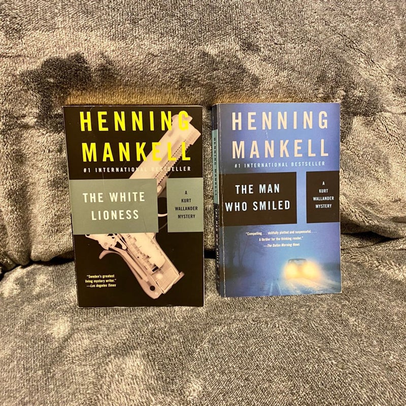 Lot of Wallander books 