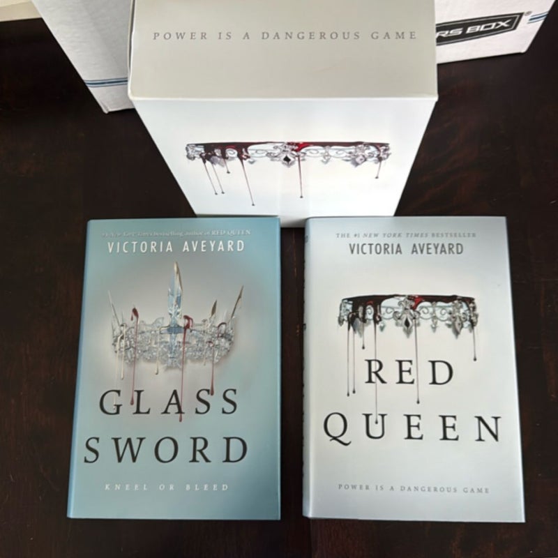 Red Queen 2-Book Hardcover Box Set