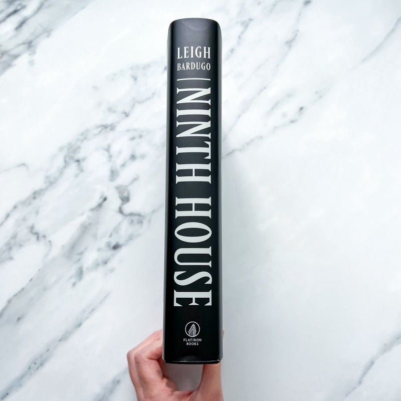 Ninth House - Barnes & Noble Exclusive Edition