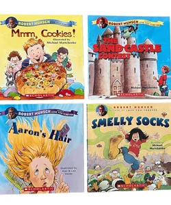Robert Munsch Bundle (4): Mmm, Cookies!, The Sandcastle Contest, Aaron’s Hair, Smelly Socks