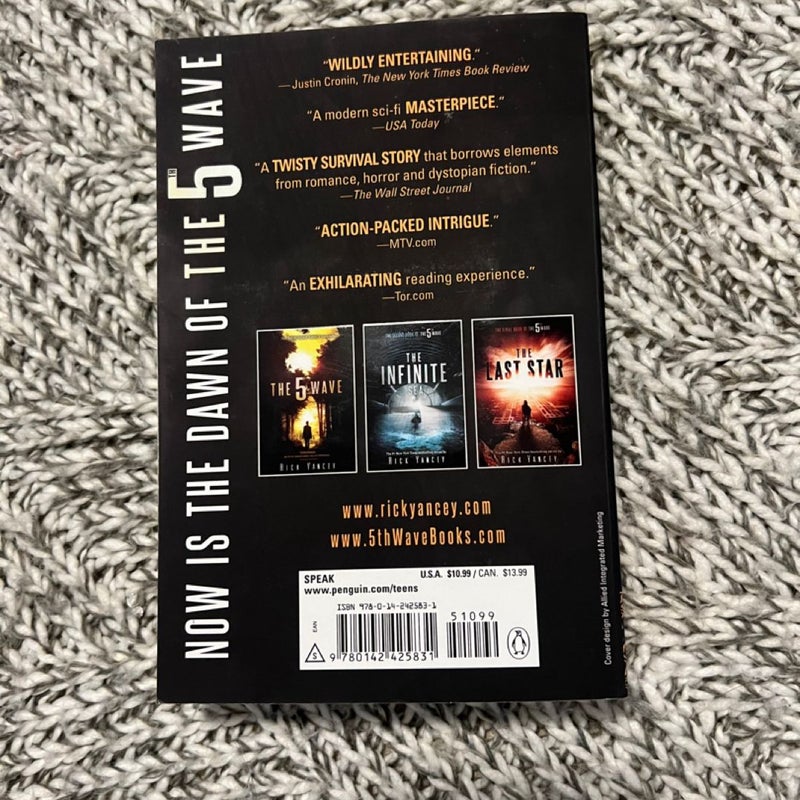 The 5th Wave