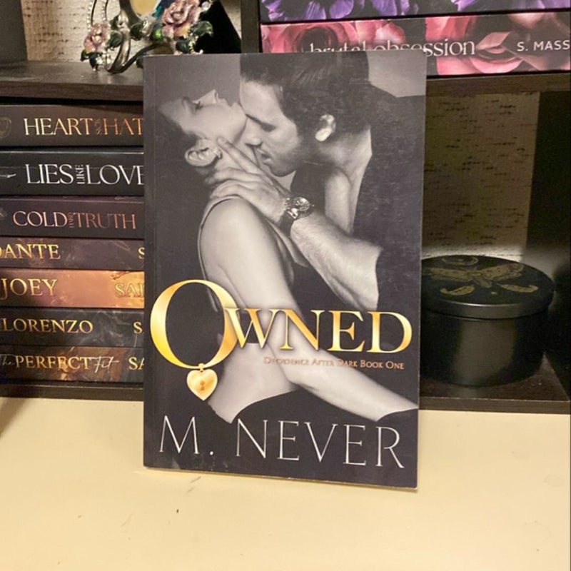 Owned (a Decadence after Dark Novel)