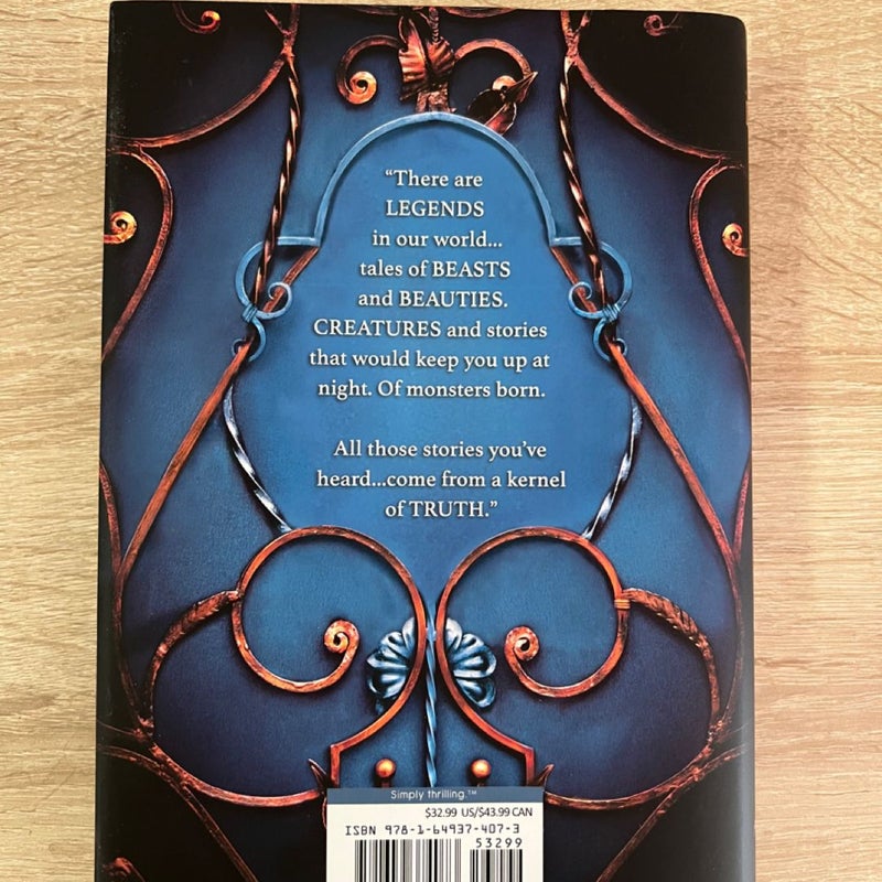The Wren in the Holly Library (Deluxe Limited Edition)