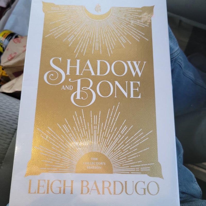 Shadow and Bone: the Collector's Edition