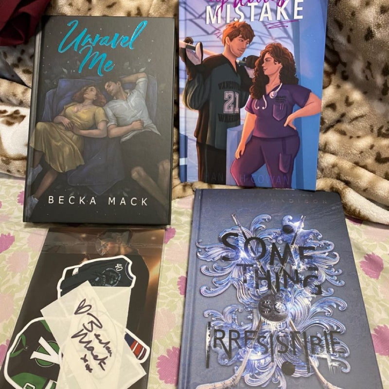Bookaholic Hockey Book Box