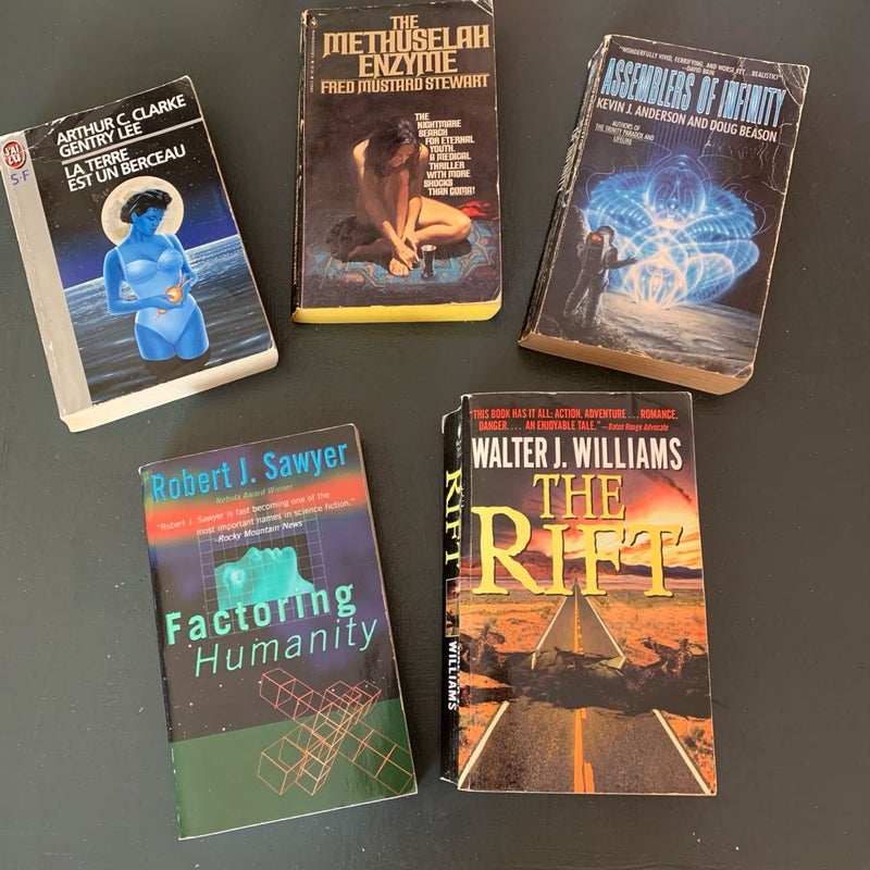 Classic Sci-Fi 5-Book Bundle