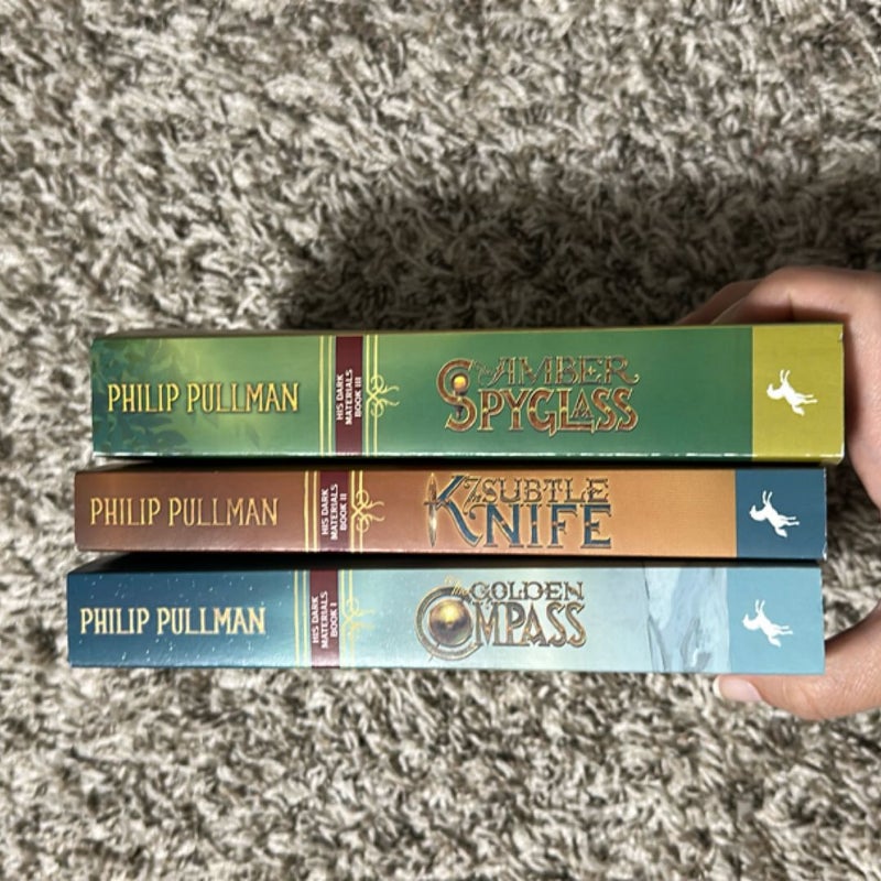 His Dark Materials: the Golden Compass (Book 1)