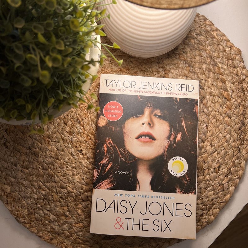 Daisy Jones and the Six