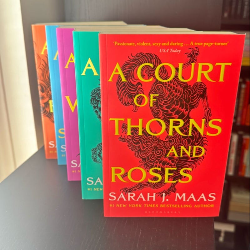 A Court of Thorns and Roses Paperback Set (5 Books)