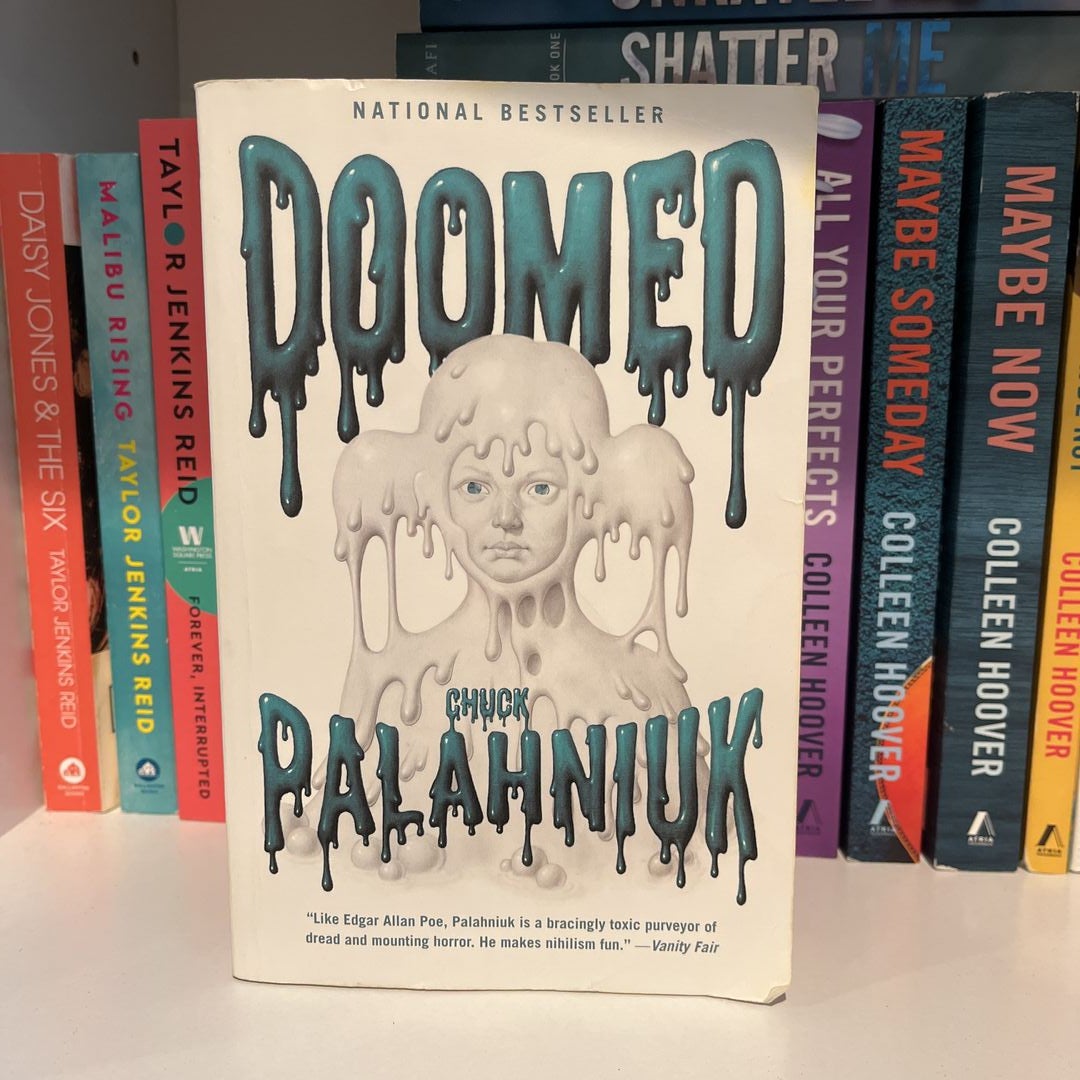 Doomed: Palahniuk, Chuck: 9780307476548: : Books