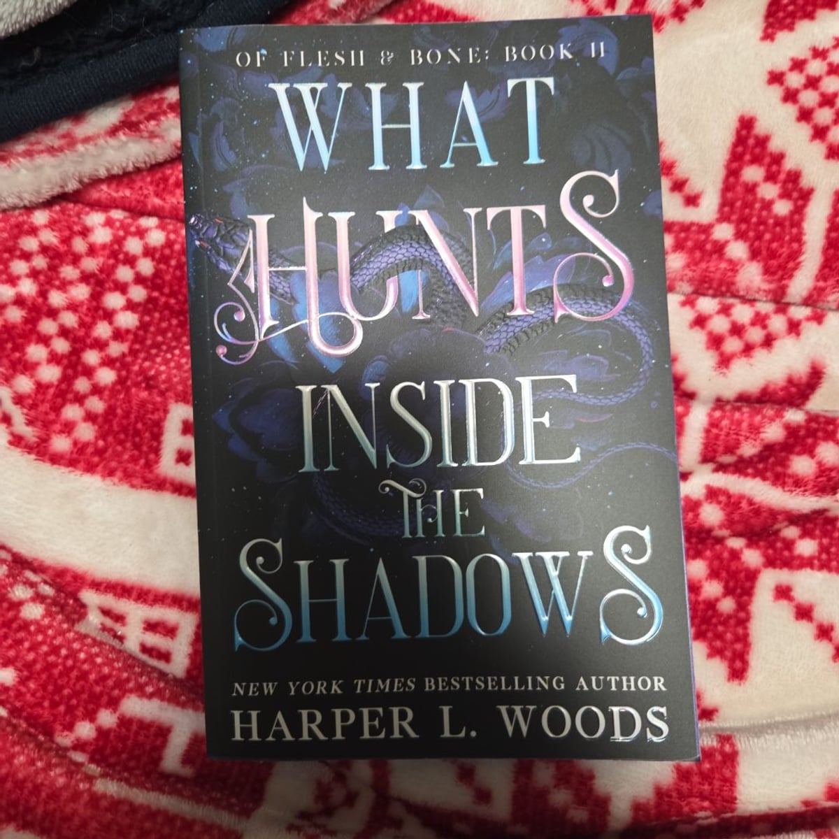 What Hunts Inside the Shadows by , Paperback | Pangobooks