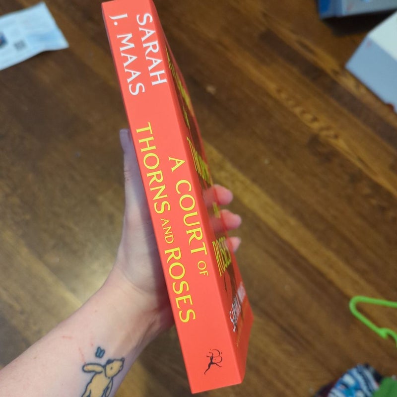 A Court of Thorns and Roses
